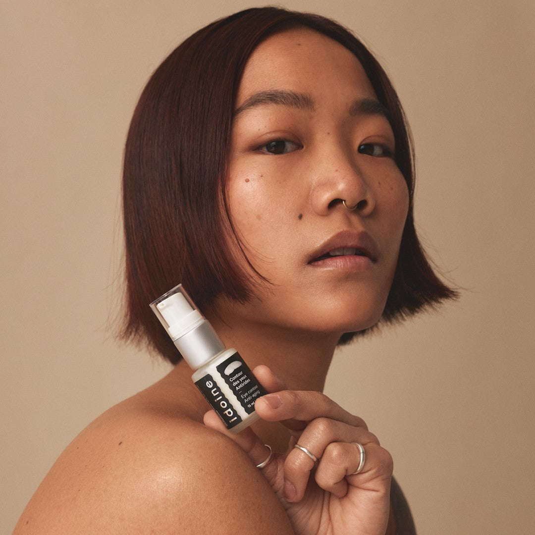 Guide complet pour éliminer les poches sous les yeux