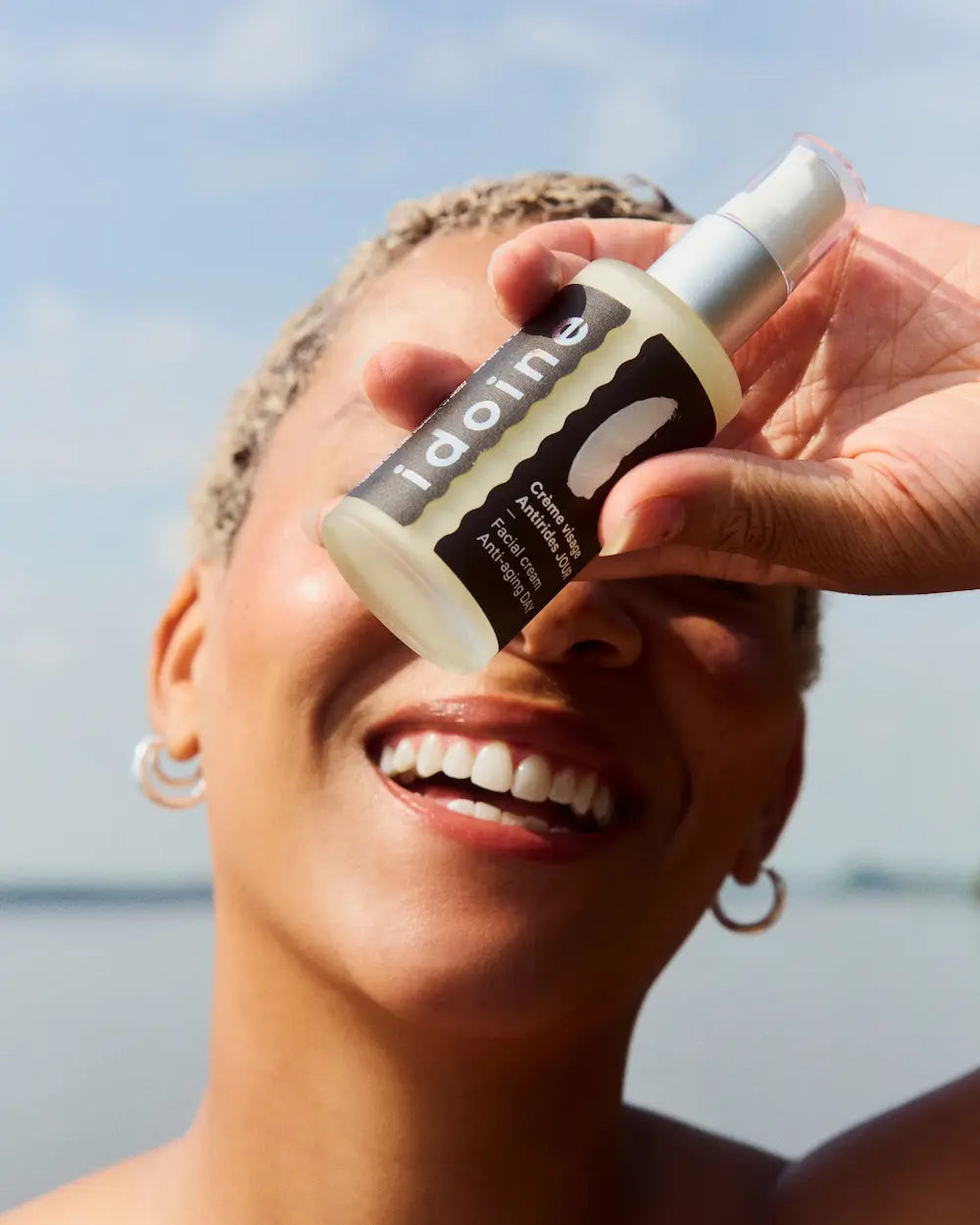 Crème de jour antirides Idoine, votre alliée pour une peau plus ferme et lumineuse