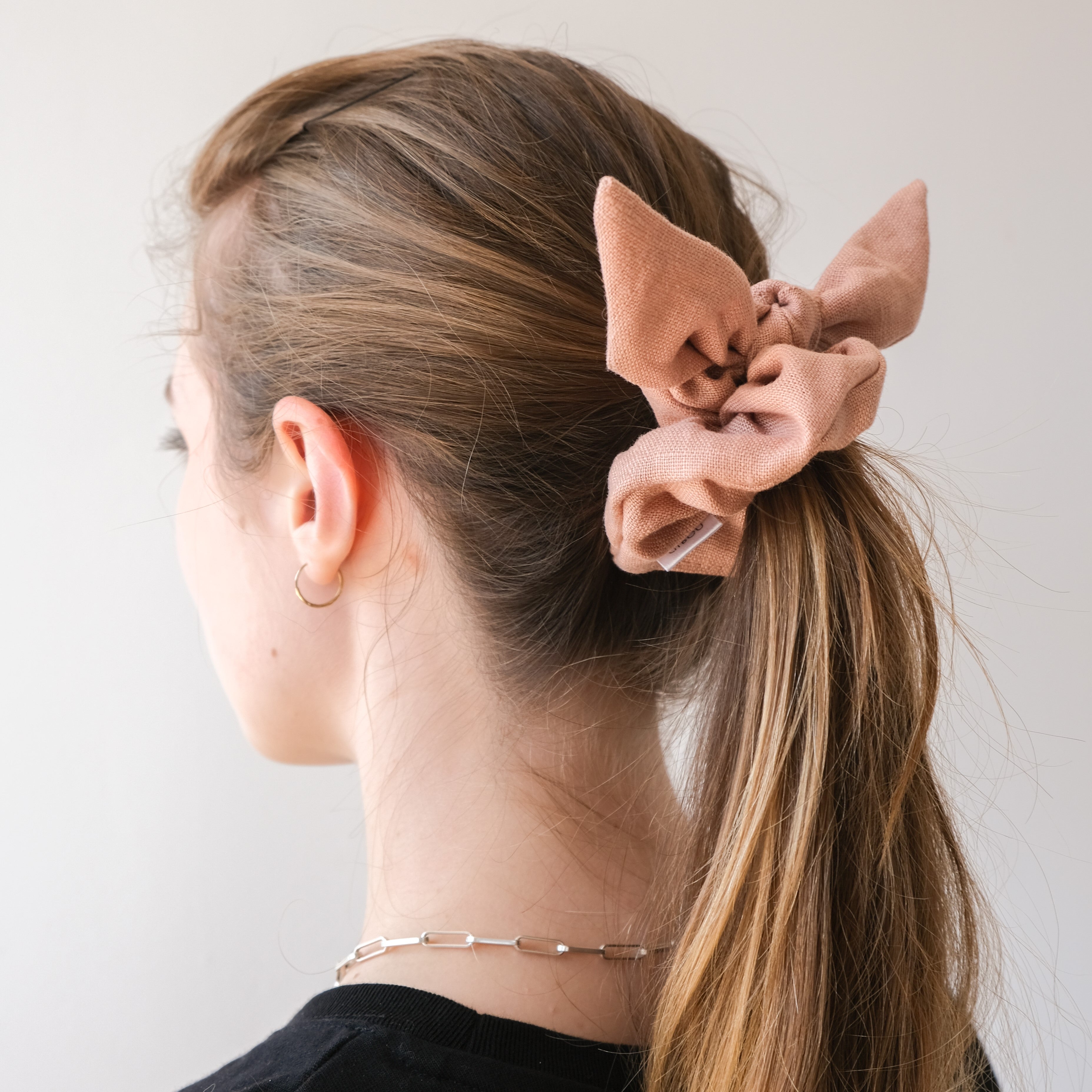 The Printed Bow Scrunchie - Pink