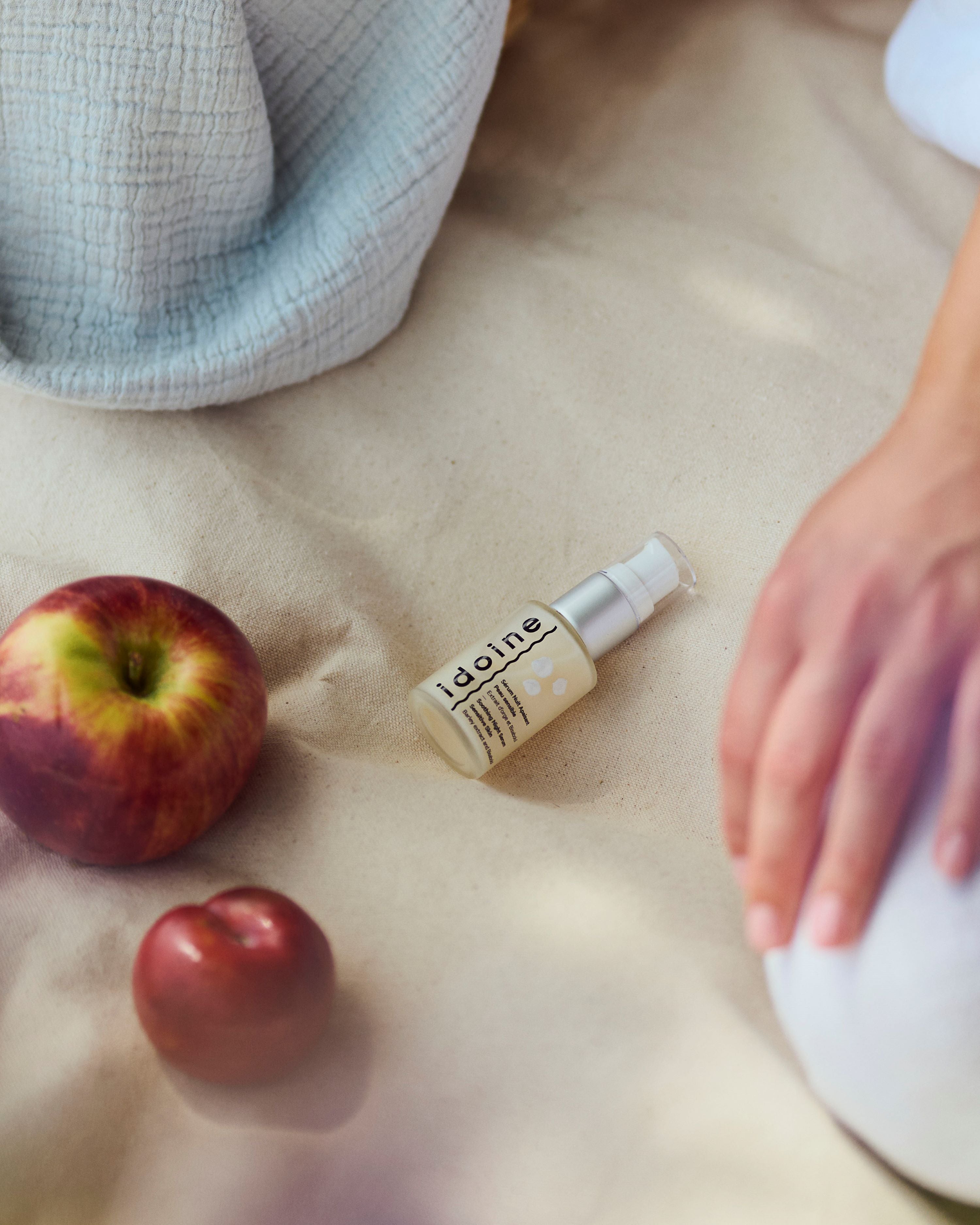 Soothe and Protect Sensitive Skin with Idoine’s Soothing Night Serum