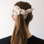 The Printed Bow Scrunchie - Linen